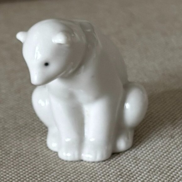 Lladro Polar Bear Figurine Hand Made in Spain Vintage - Picture 1 of 4
